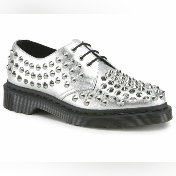 Dr. Martens Shoes - Dr. Marten's Harlen Mora Air Wair Women's Silver Spike Oxford Shoes EUC Size 8US